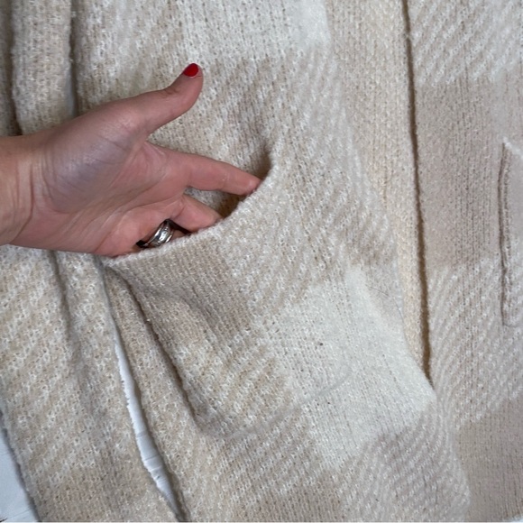 Toad&Co Cabin Fever Cardigan in Honey Cream & Tan With Pockets Size Small - Picture 4 of 8